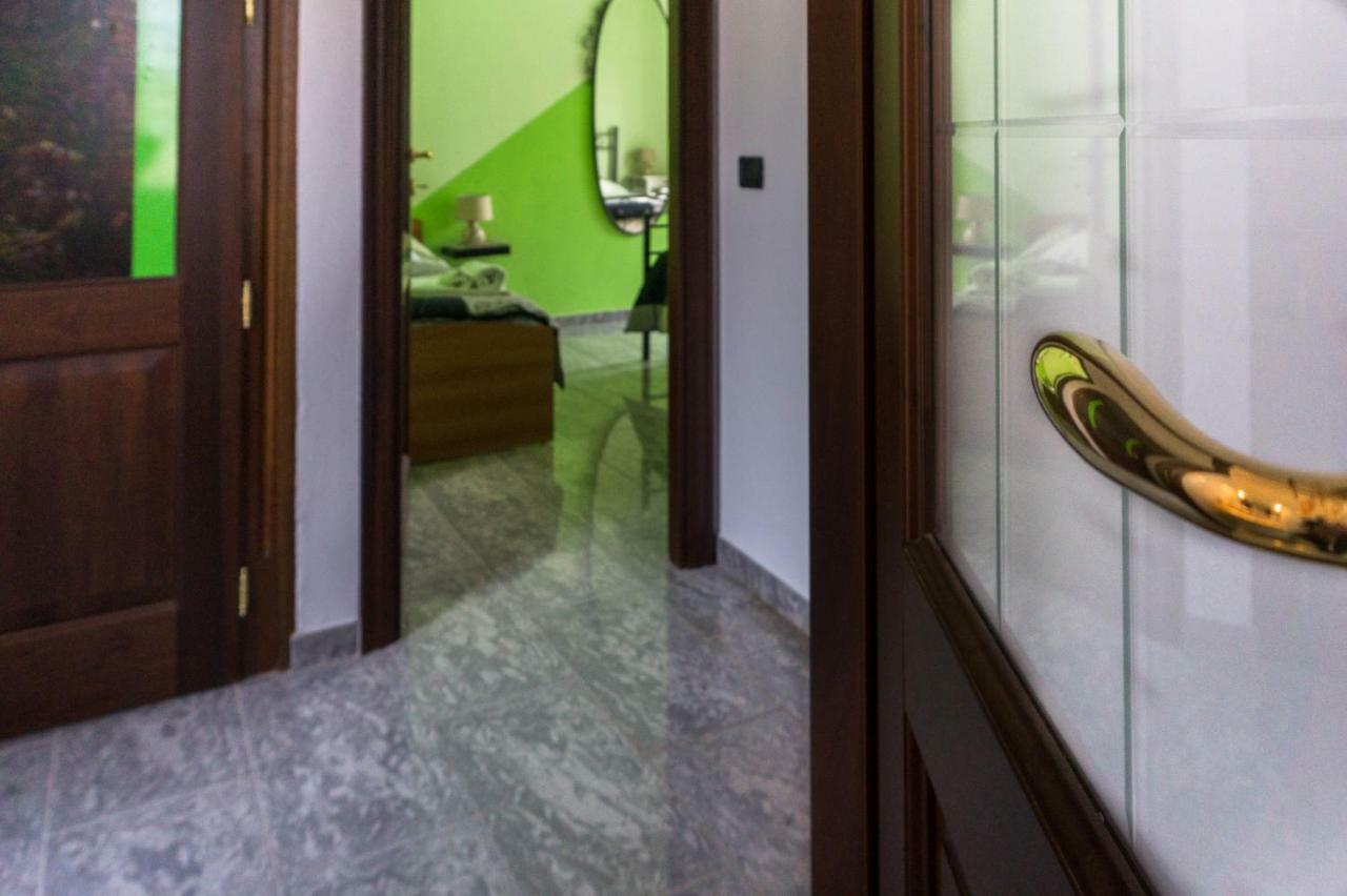 Apartamento Casa In Langa Alba  Exterior foto